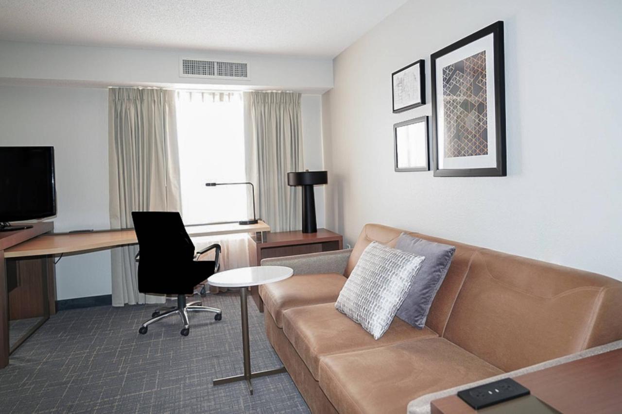 Residence Inn Colorado Springs North/Air Force Academy Екстер'єр фото