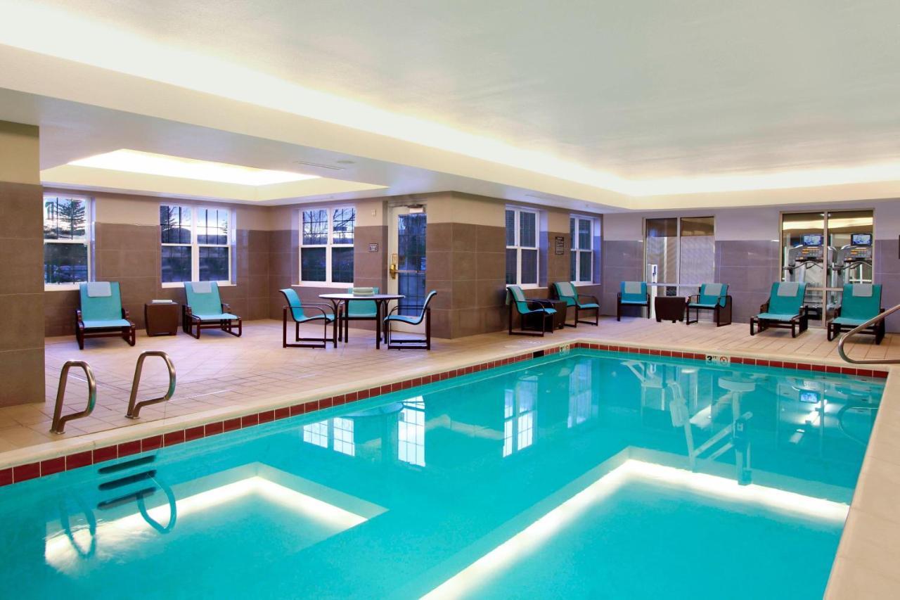 Residence Inn Colorado Springs North/Air Force Academy Екстер'єр фото