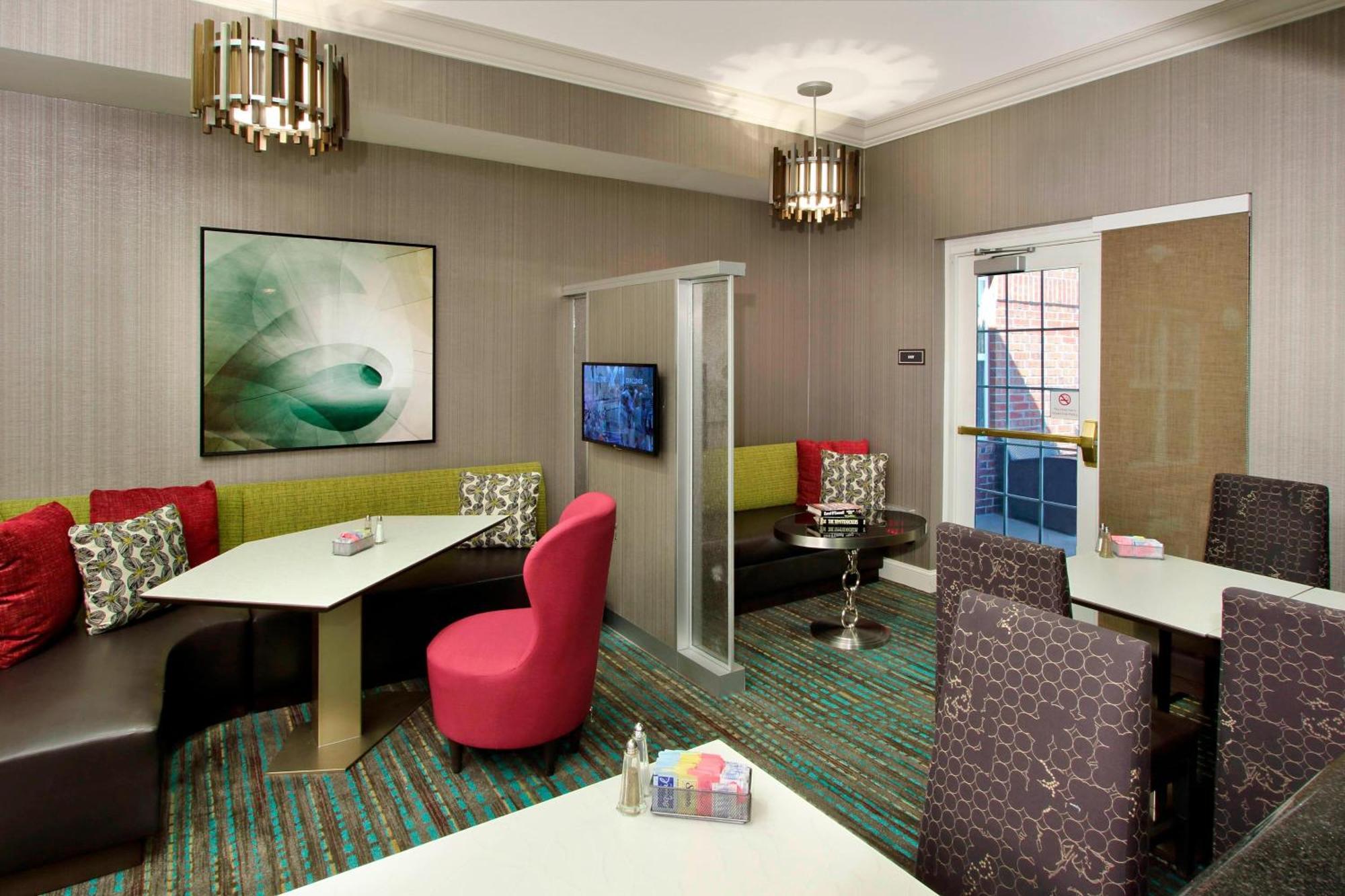 Residence Inn Colorado Springs North/Air Force Academy Екстер'єр фото